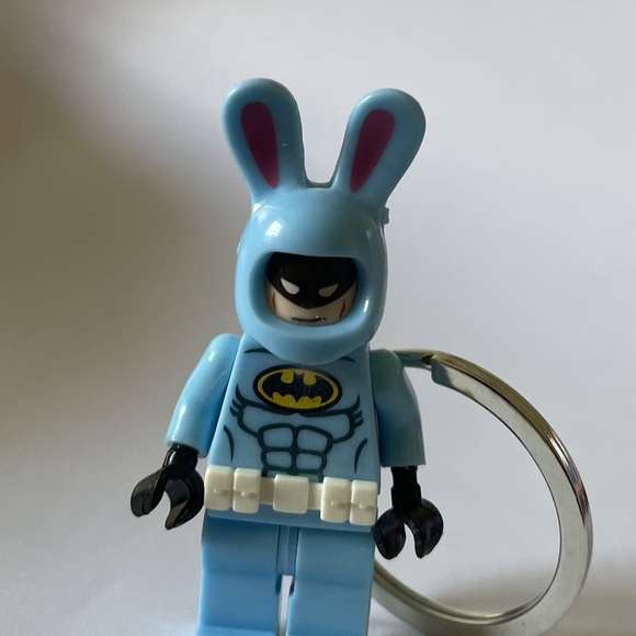 Bunny Batman Lego Keychain - Brand New - Picture 2 of 5